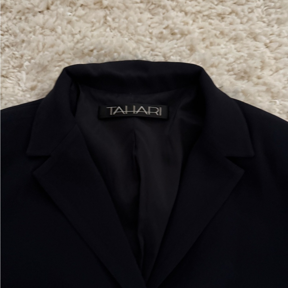 Tahari Women's Classic Navy Blazer